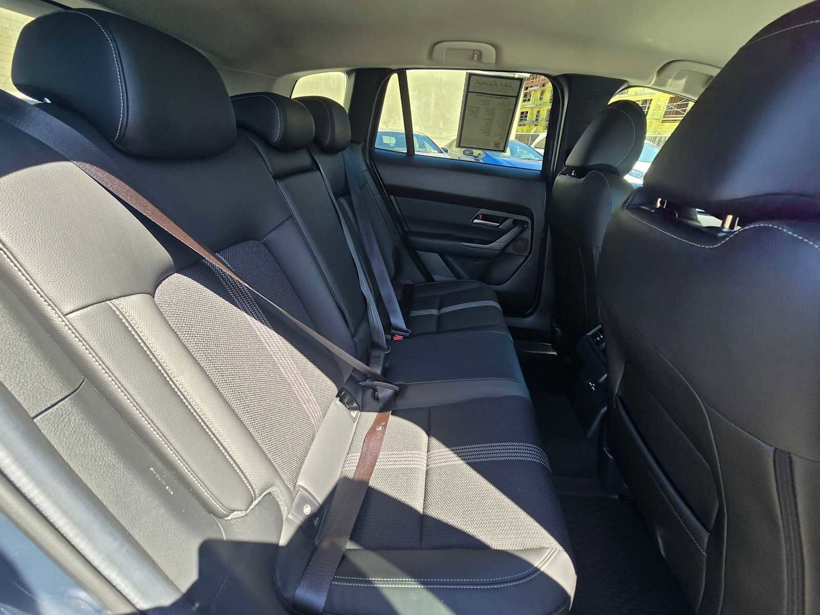 Used 2024 MAZDA CX-50 AWD 2.5 S w/ Weather Package image 15