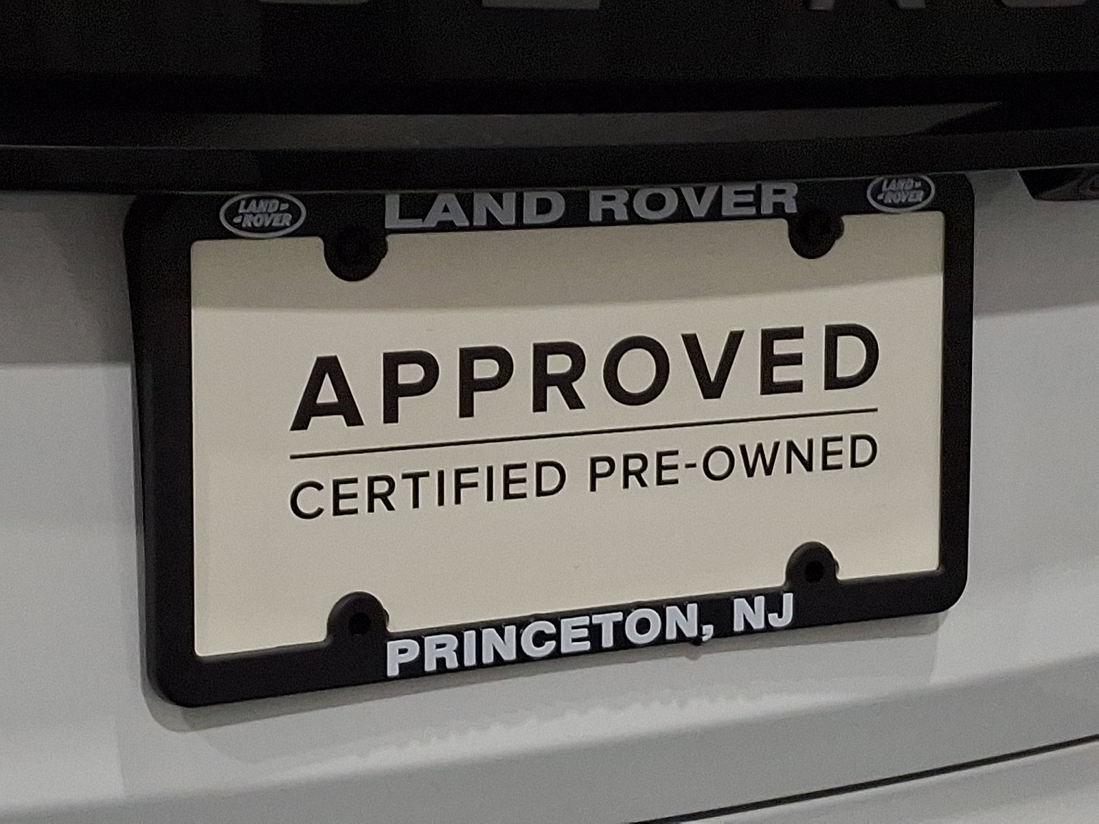 Certified 2026 Land Rover Range Rover Velar S image 30