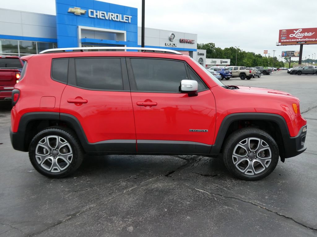 Used 2016 Jeep Renegade Limited AWD/4WD image 4