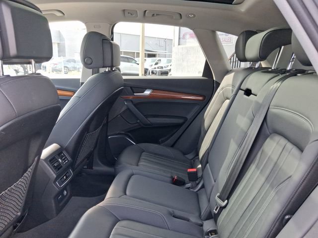 Used 2021 Audi Q5 2.0T Premium Plus AWD/4WD image 6