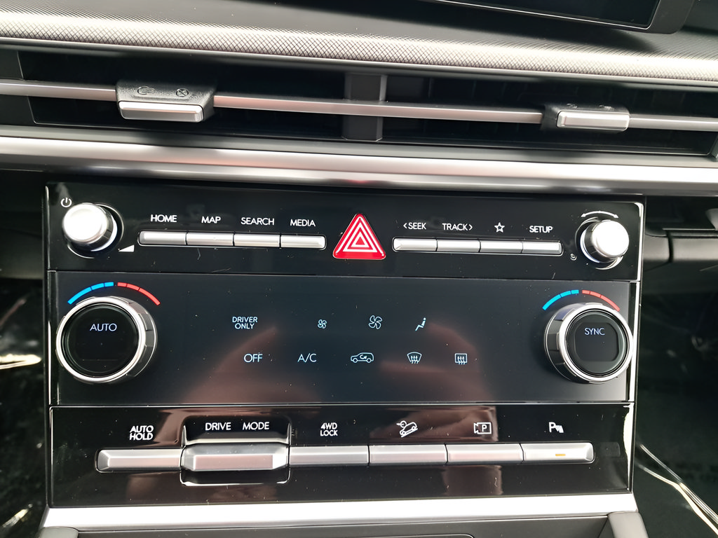 New 2026 Hyundai Santa Fe SE AWD/4WD image 26