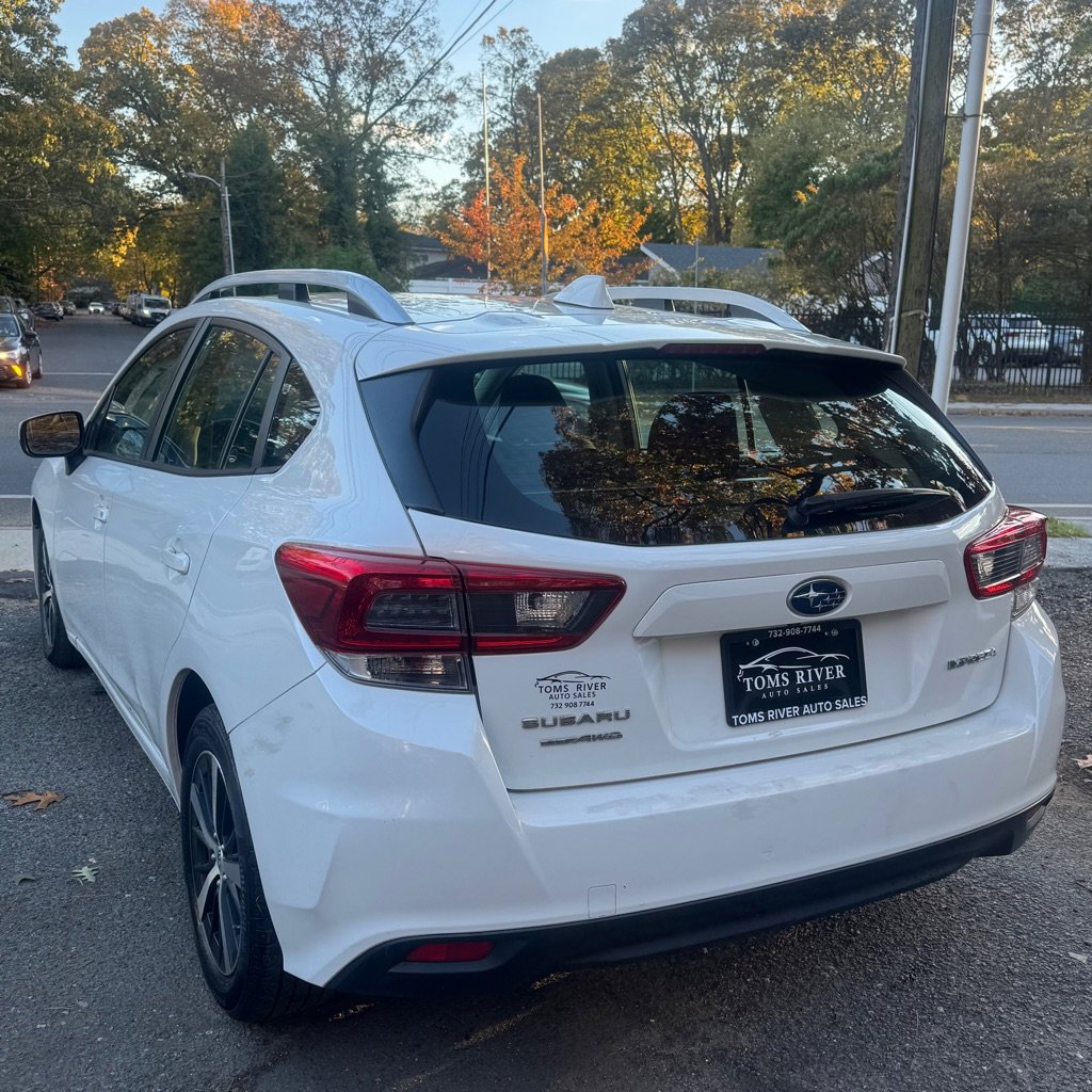 Used 2022 Subaru Impreza 2.0i Premium AWD/4WD image 4