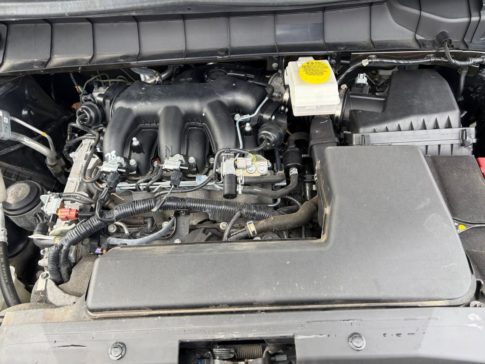 Used 2025 Nissan Pathfinder SV image 34