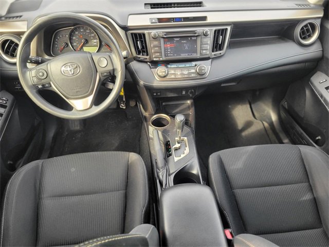 Used 2015 Toyota RAV4 XLE image 10