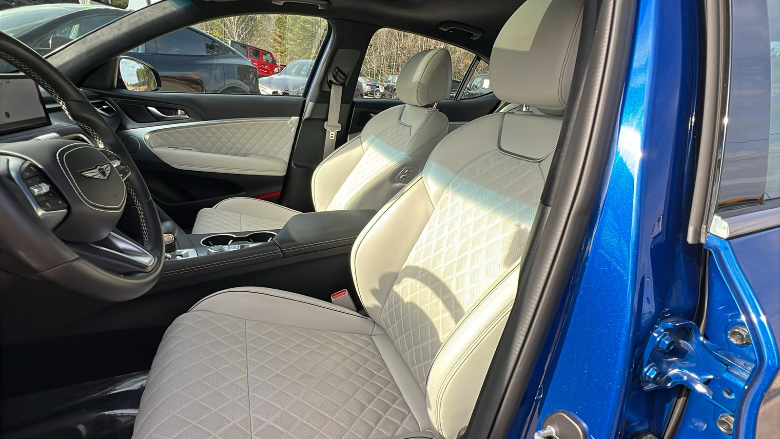 Used 2024 Genesis G70 3.3T Advanced w/ Sport Prestige Package image 17