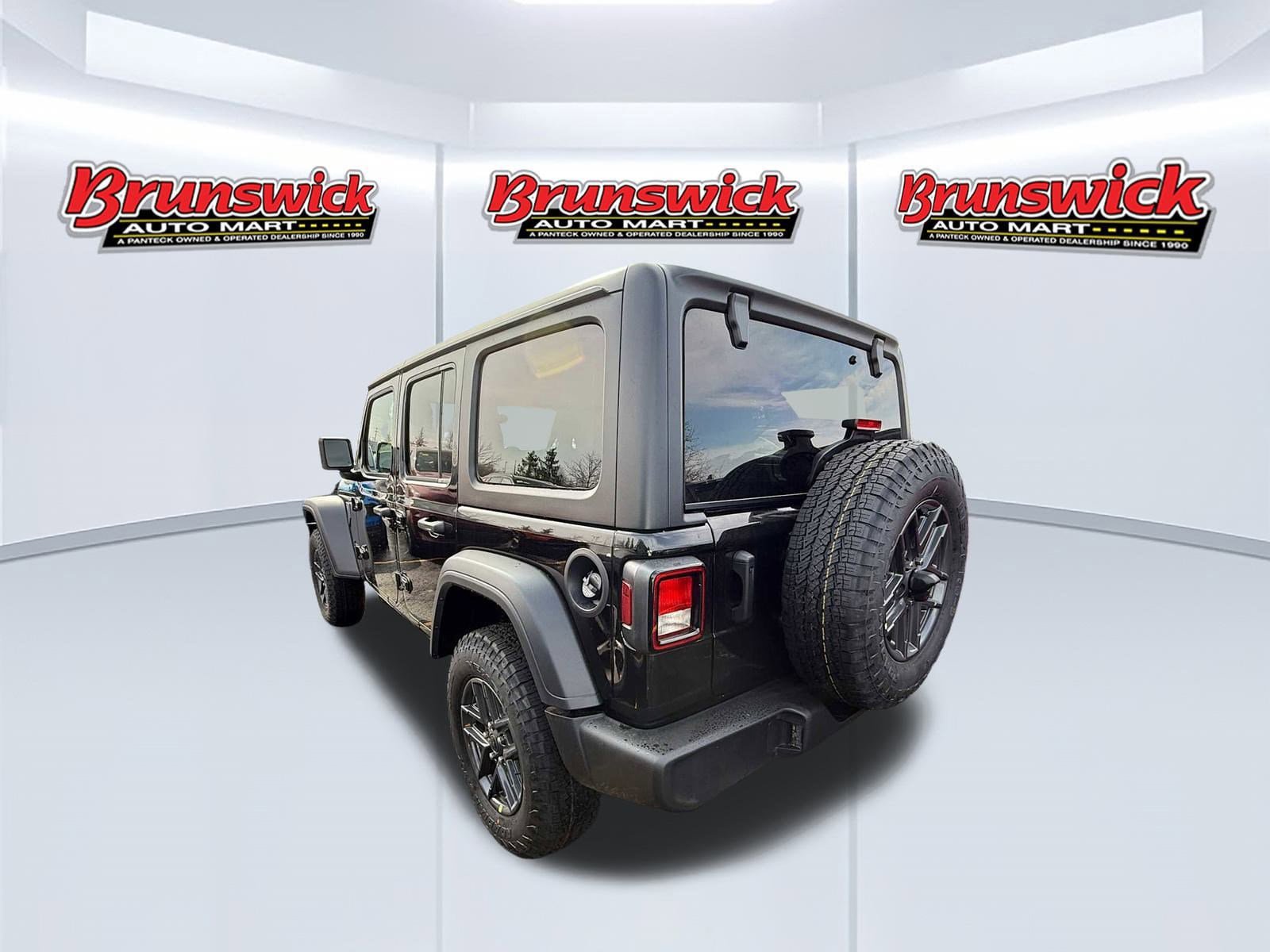 New 2026 Jeep Wrangler Unlimited Sport AWD/4WD image 3