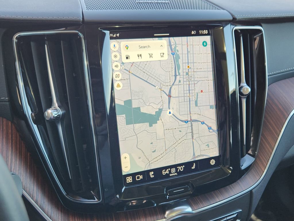 Used 2023 Volvo XC60 B6 Ultimate w/ Climate Package image 7