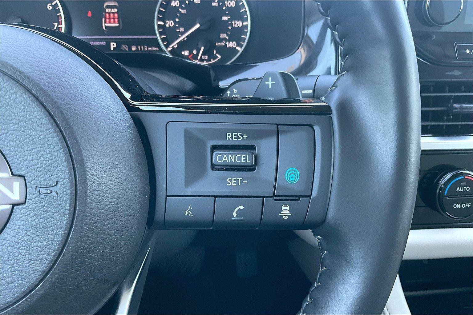 Certified 2024 Nissan Pathfinder SL FWD image 21