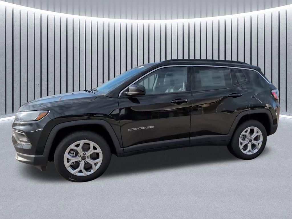 New 2026 Jeep Compass Latitude AWD/4WD image 15