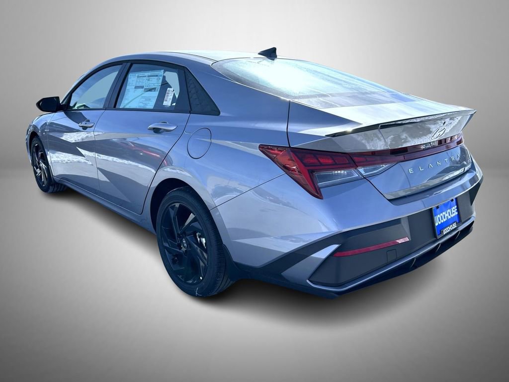 New 2026 Hyundai Elantra Sport image 7