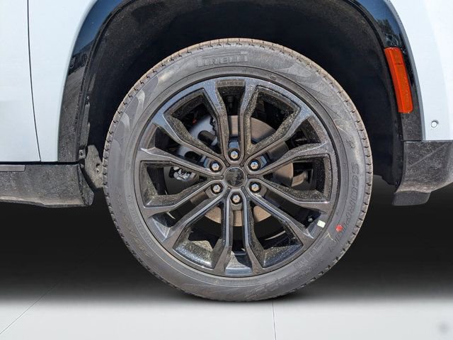 New 2026 Jeep Grand Wagoneer Summit w/ Premium Group III image 10