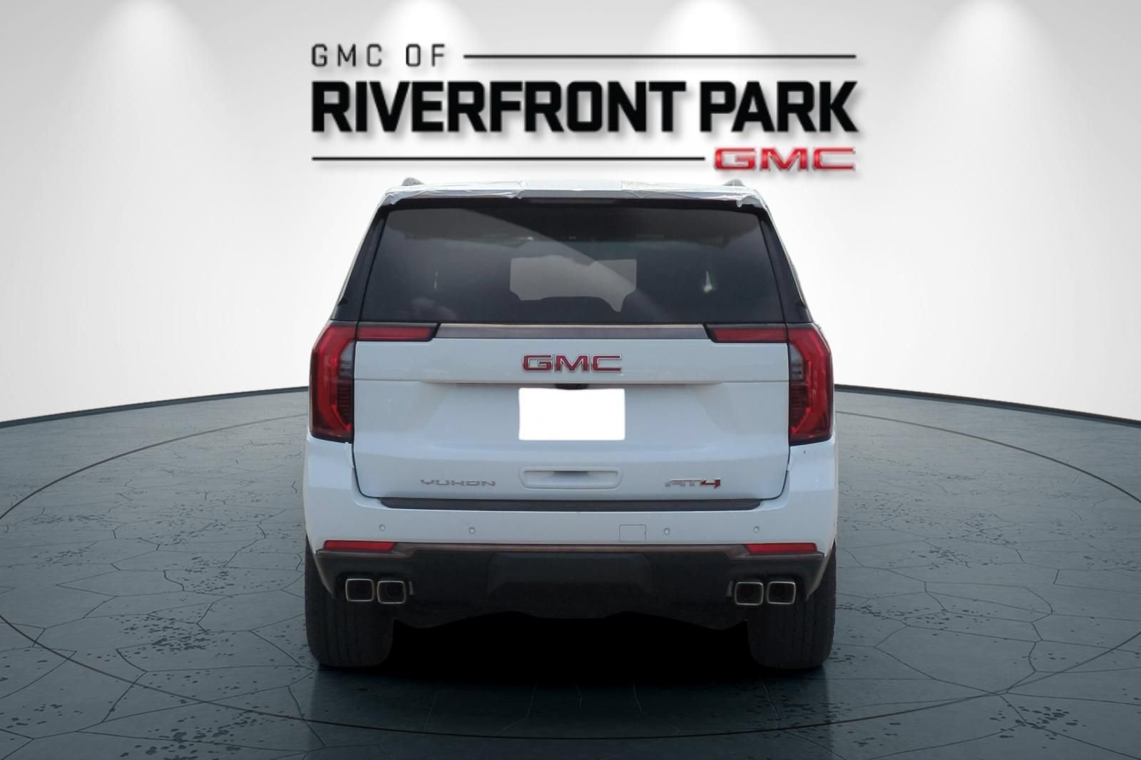 New 2026 GMC Yukon XL AT4 Ultimate w/ LPO, Floor Liner Package AWD/4WD image 4