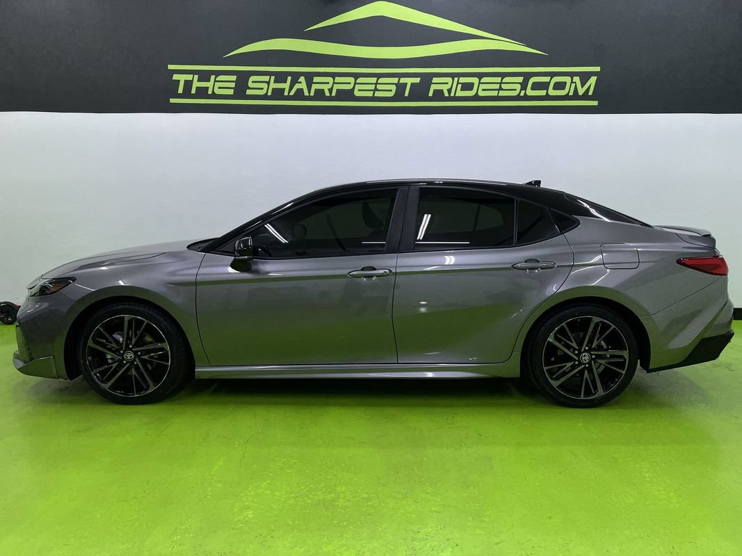 Used 2025 Toyota Camry XSE FWD image 6