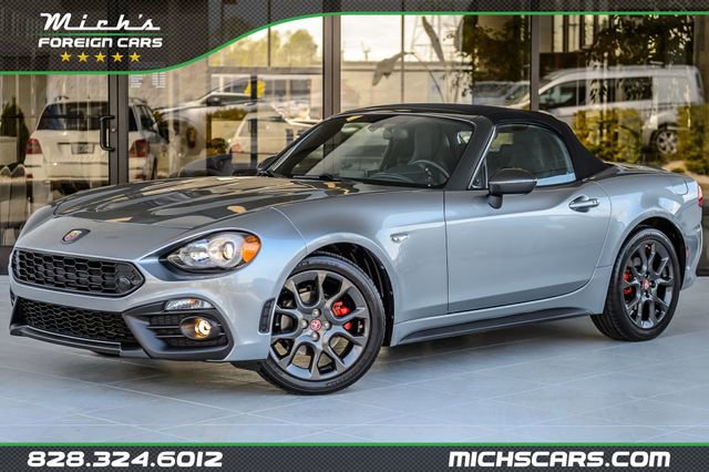 Used 2017 FIAT 124 Spider Abarth image 1