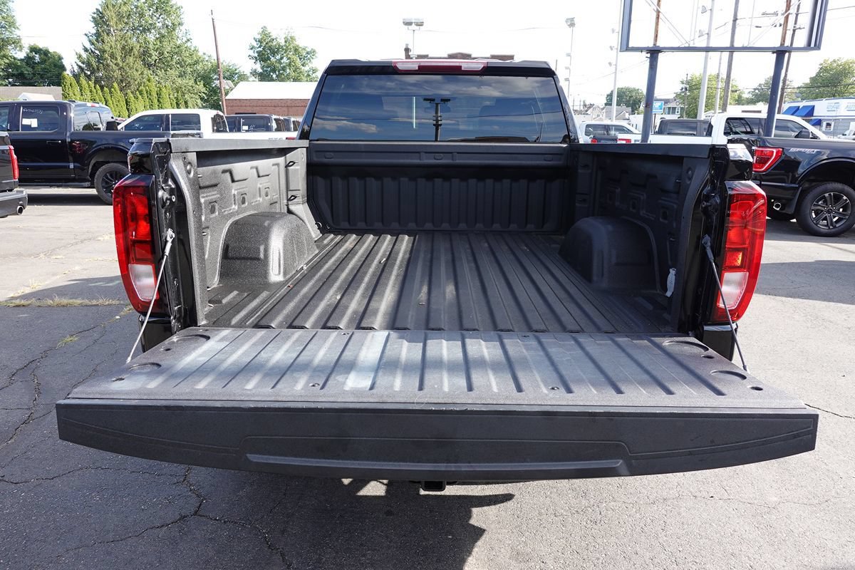 Used 2024 GMC Sierra 1500 Pro w/ Graphite Edition AWD/4WD image 18