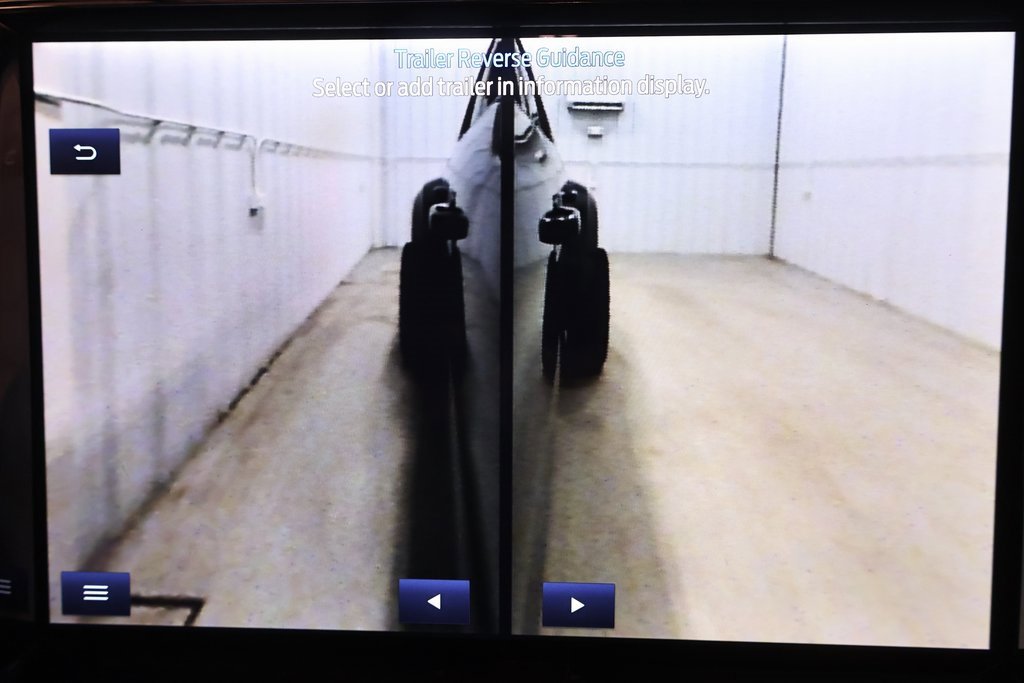 Used 2022 Ford F450 Platinum w/ FX4 Off-Road Package image 35