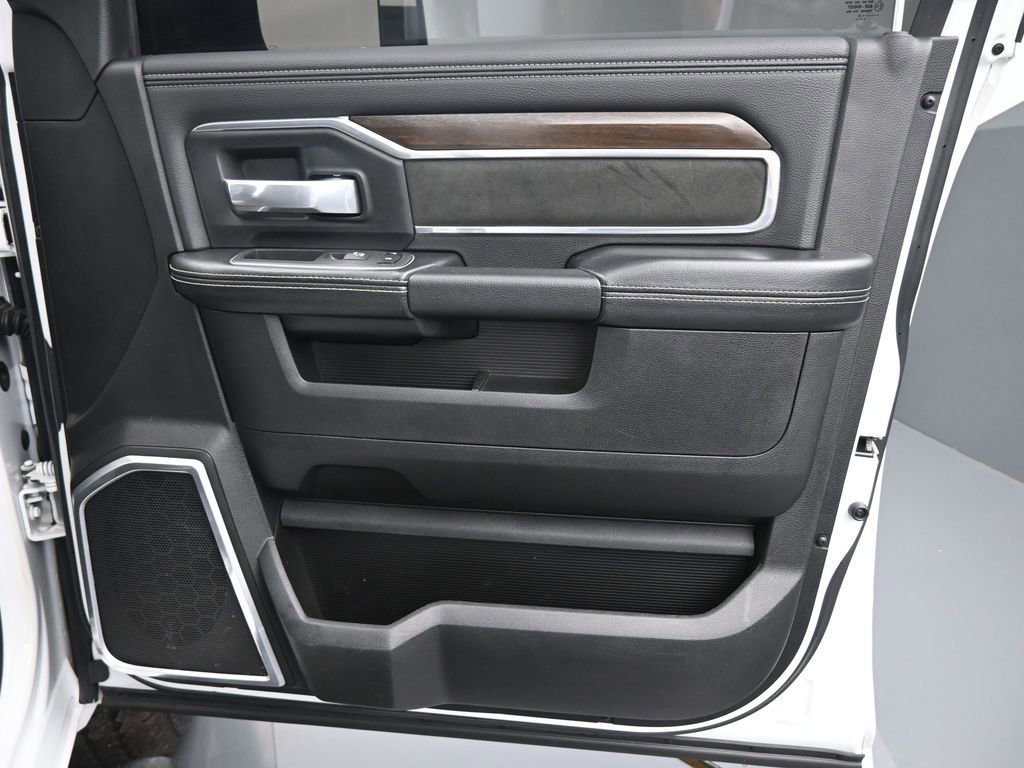 Used 2022 RAM 2500 Laramie w/ Safety Group B image 20