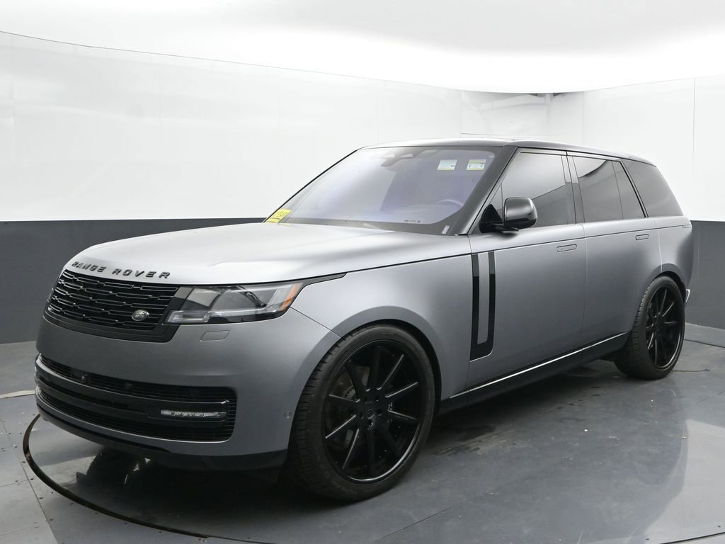 Used 2023 Land Rover Range Rover SE image 6