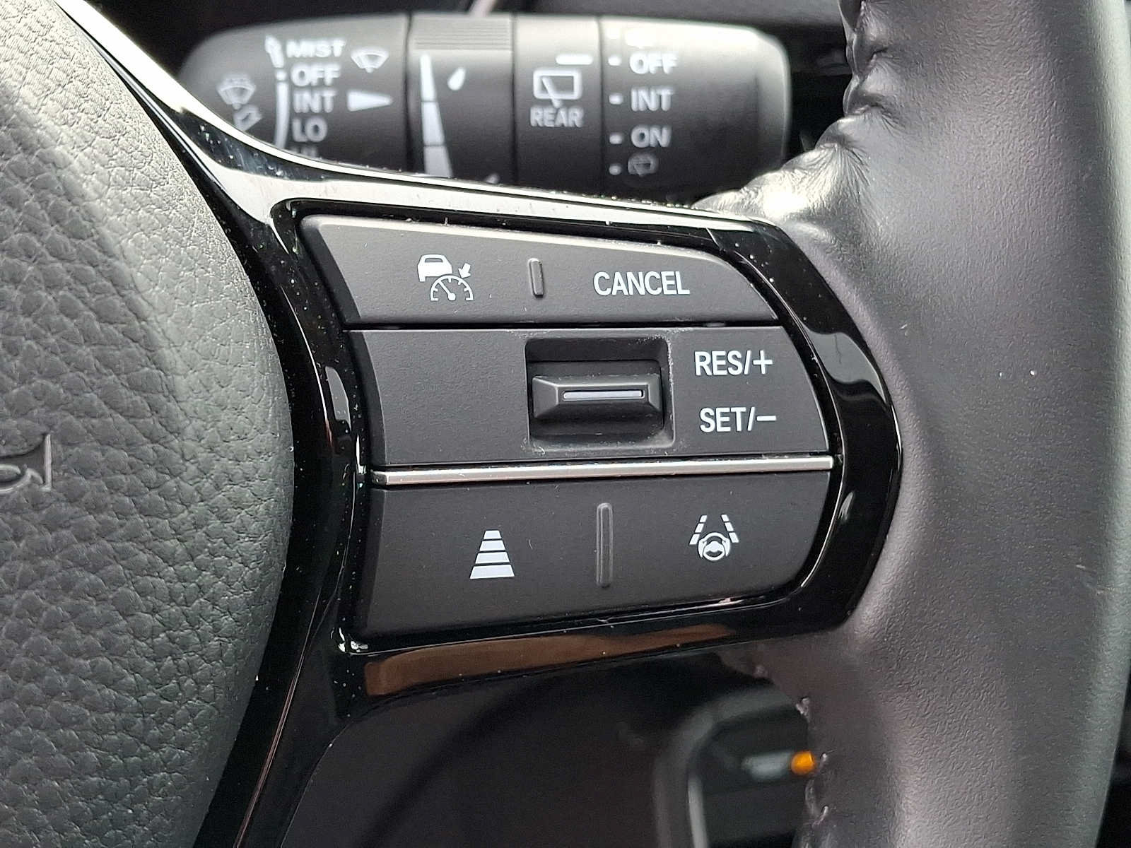Used 2024 Honda CR-V EX-L image 19