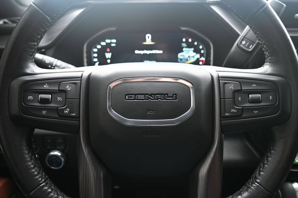 Used 2024 GMC Sierra 3500 Denali Ultimate AWD/4WD image 36