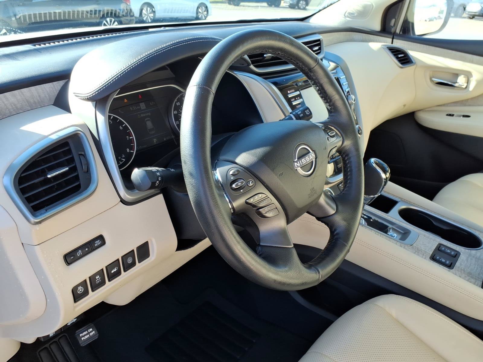 Used 2023 Nissan Murano SL w/ SL Moonroof Package AWD/4WD image 17