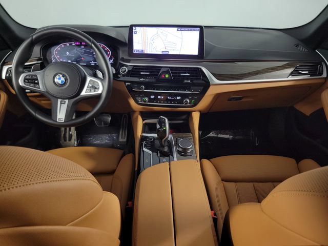 Used 2023 BMW 540i w/ M Sport Package RWD image 26