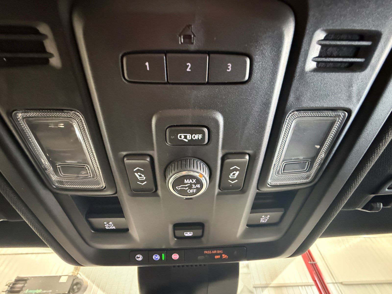 Used 2024 Chevrolet Tahoe RST w/ Sport Performance Package AWD/4WD image 20