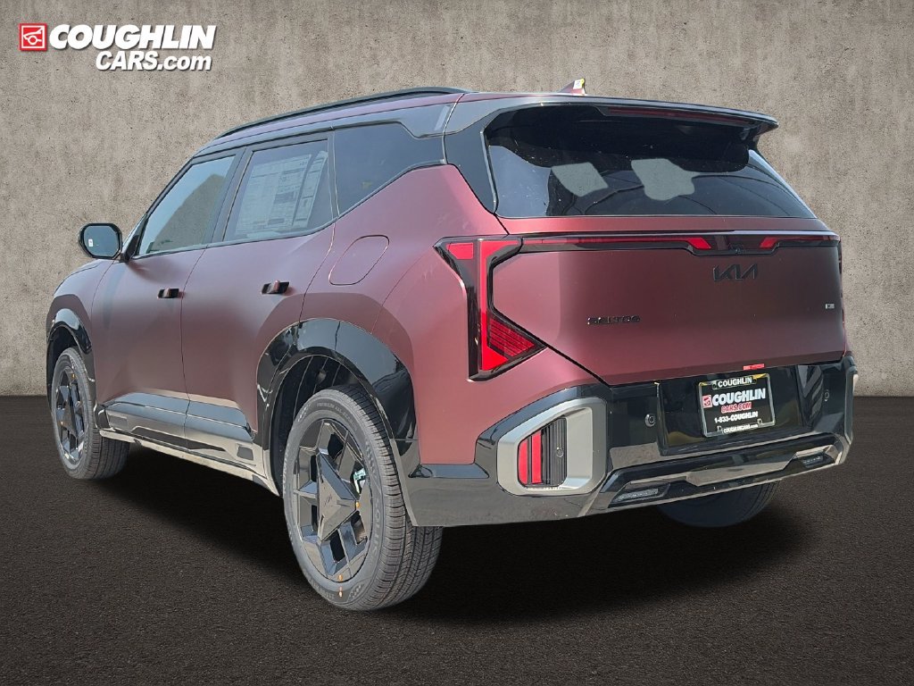 New 2027 Kia Seltos X-Line S w/ X-Line S Premium Package AWD/4WD image 6
