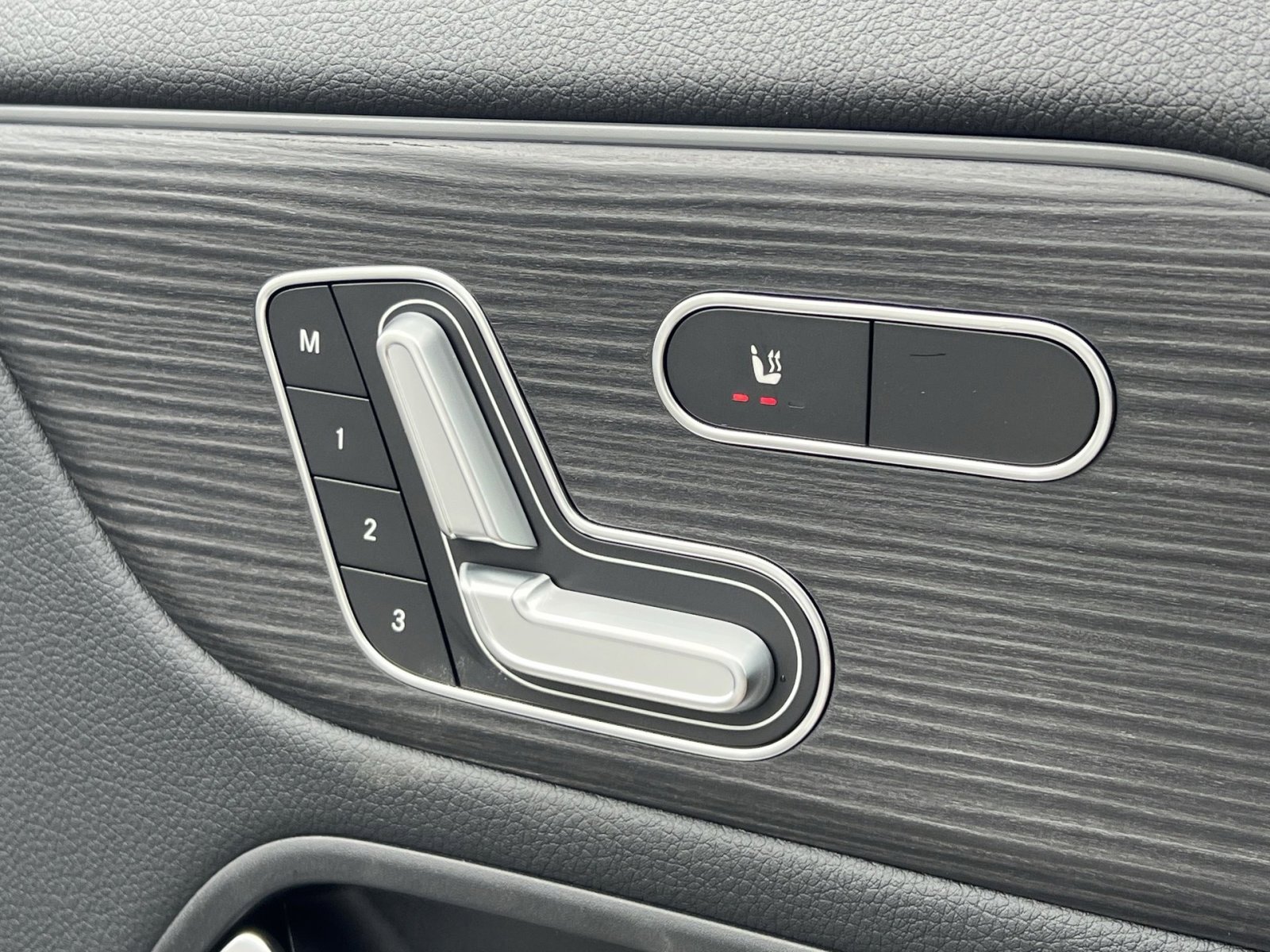 New 2026 Mercedes-Benz GLA 250 4MATIC image 33