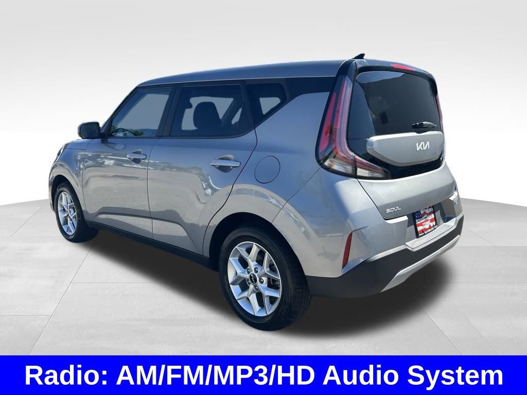 Used 2023 Kia Soul LX w/ Option Group 015 image 6