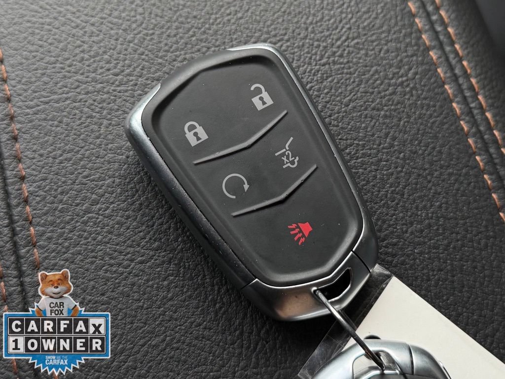 Used 2023 Cadillac XT4 Sport w/ Cold Weather Package FWD image 31