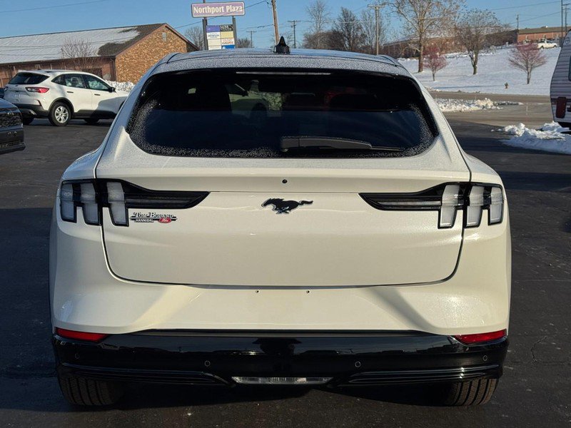 Used 2024 Ford Mustang Mach-E Premium image 4