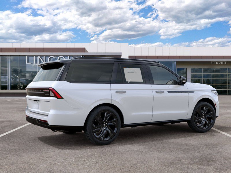 New 2027 Lincoln Navigator Black Label AWD/4WD image 6