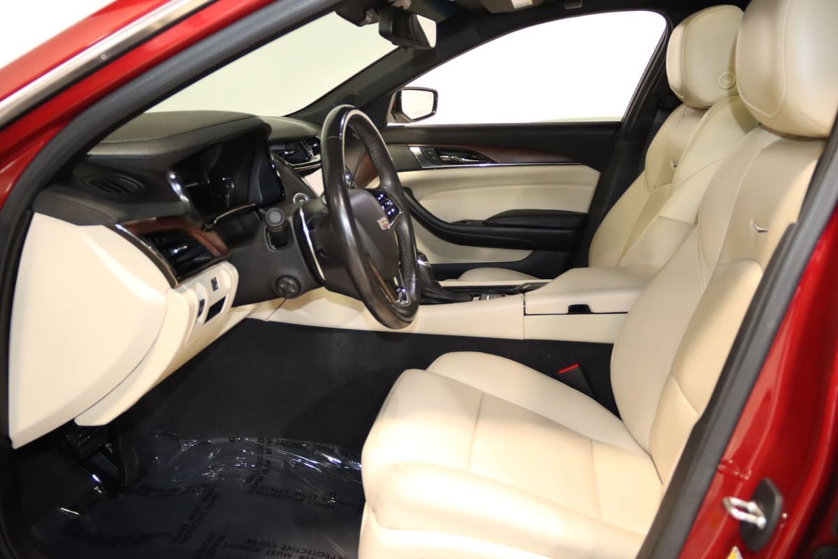 Used 2019 Cadillac CTS Luxury RWD image 36
