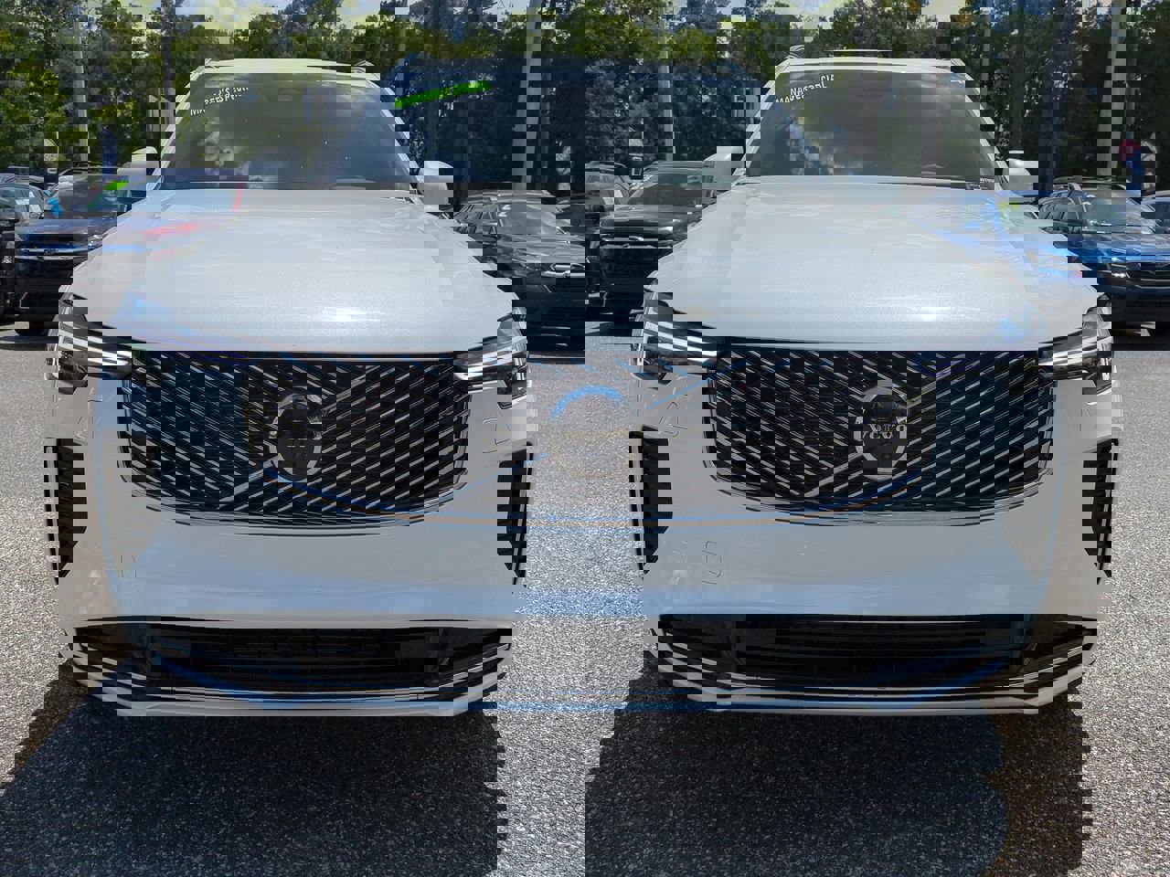 New 2025 Volvo XC90 B6 Ultra w/ Lounge Package image 9