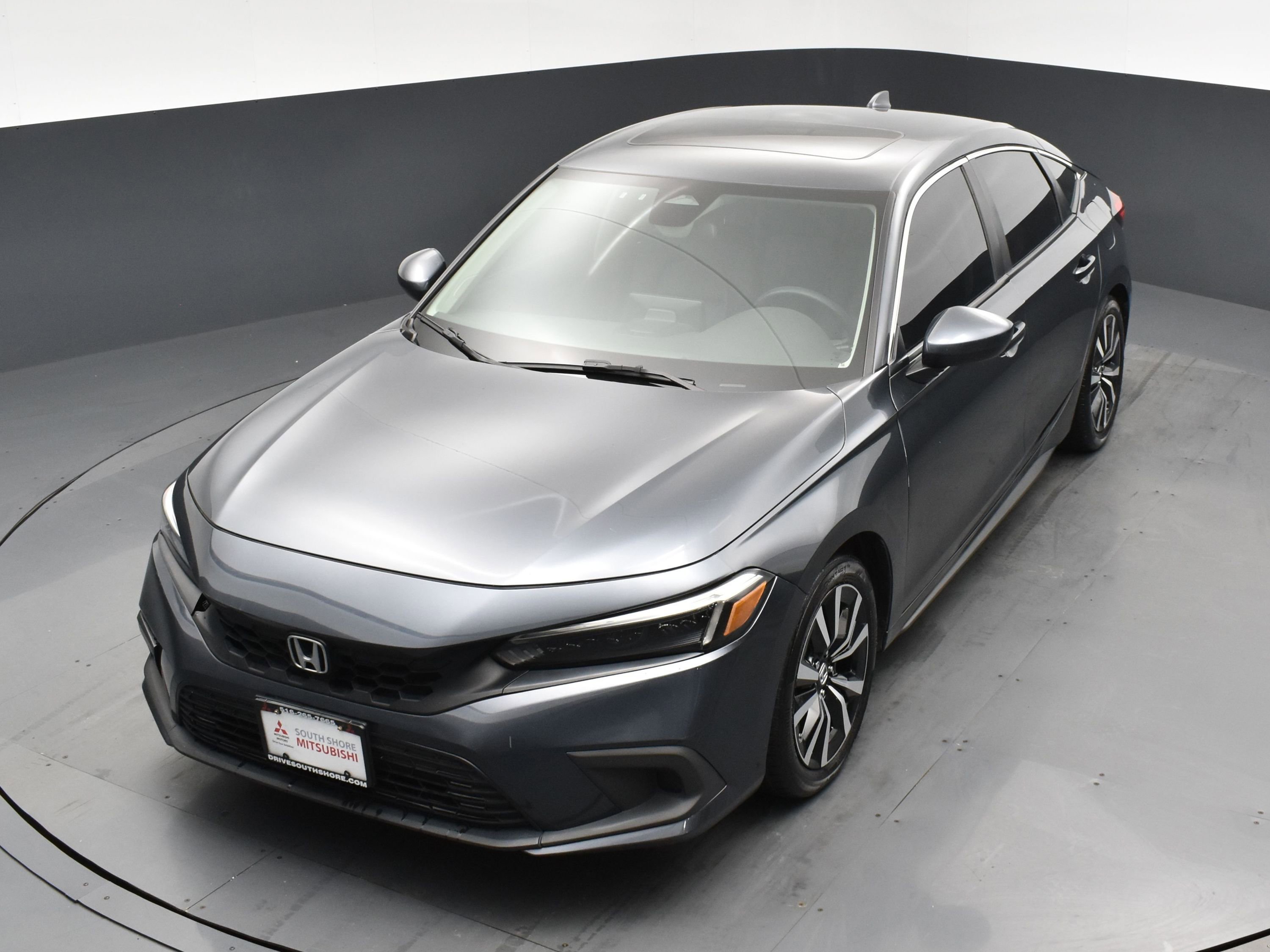 Used 2023 Honda Civic EX-L image 18