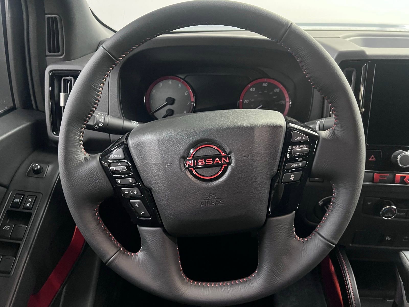 New 2025 Nissan Frontier PRO-4X image 14