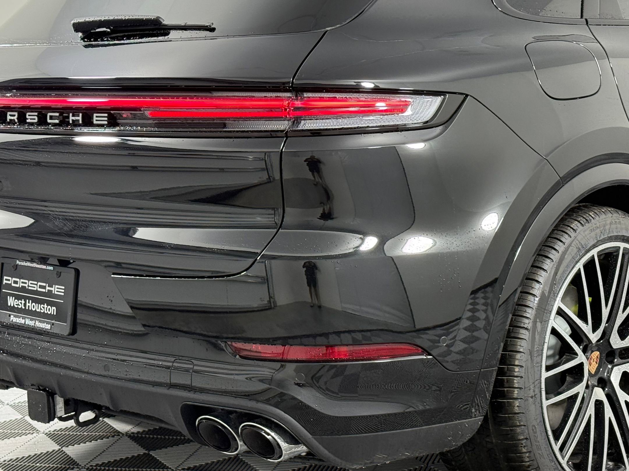 New 2026 Porsche Cayenne S image 13