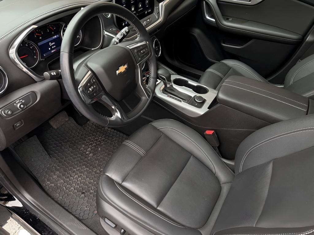 Used 2023 Chevrolet Blazer LT w/ Midnight/Sport Edition image 14