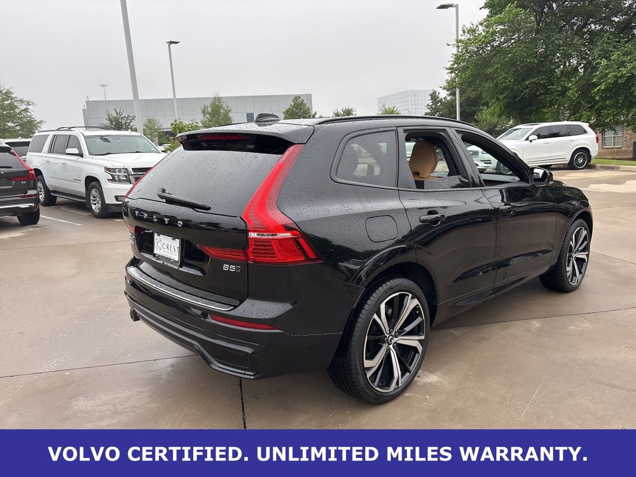 Certified 2025 Volvo XC60 B5 Ultra w/ Protection Package Premier image 5