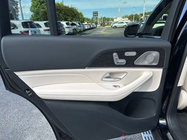 New 2026 Mercedes-Benz GLS 450 4MATIC image 23