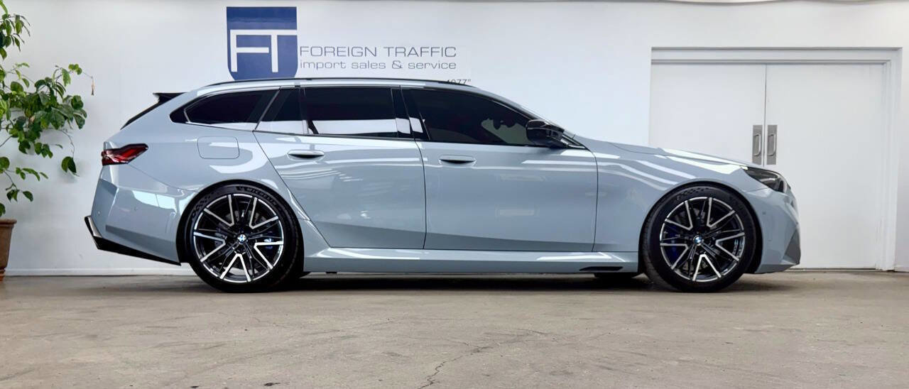 Used 2026 BMW M5 Touring image 28