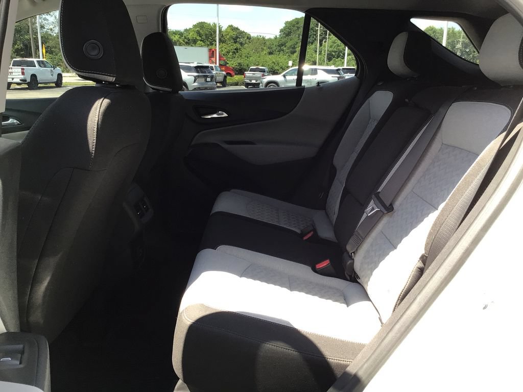 Used 2023 Chevrolet Equinox LT FWD image 32
