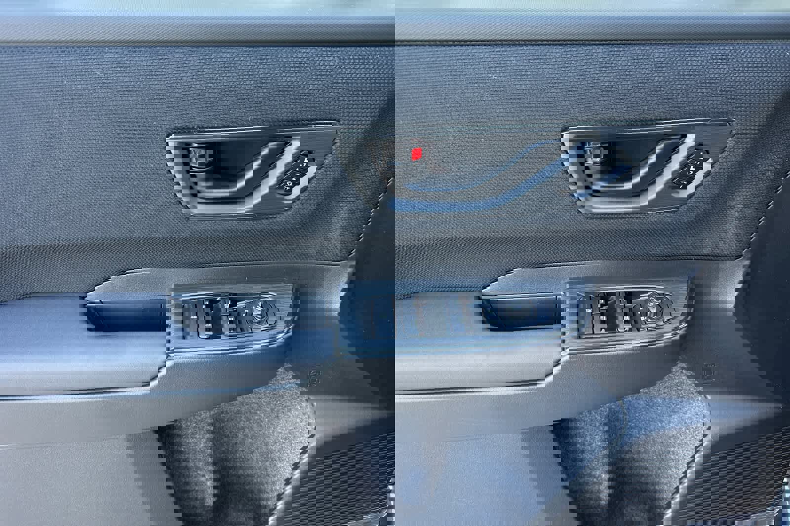 New 2026 Subaru Outback Limited AWD/4WD image 9