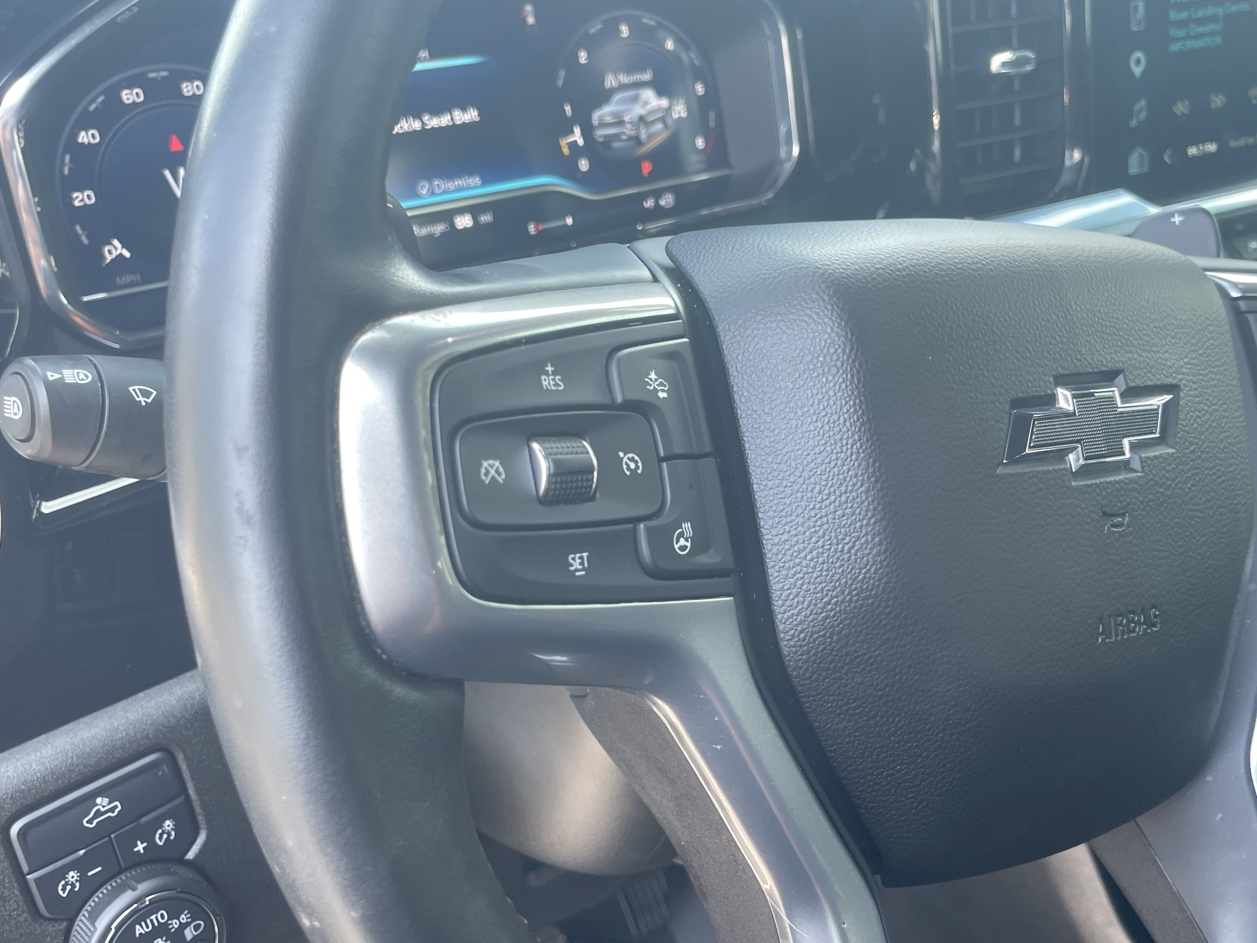 Used 2025 Chevrolet Silverado 1500 RST AWD/4WD image 21