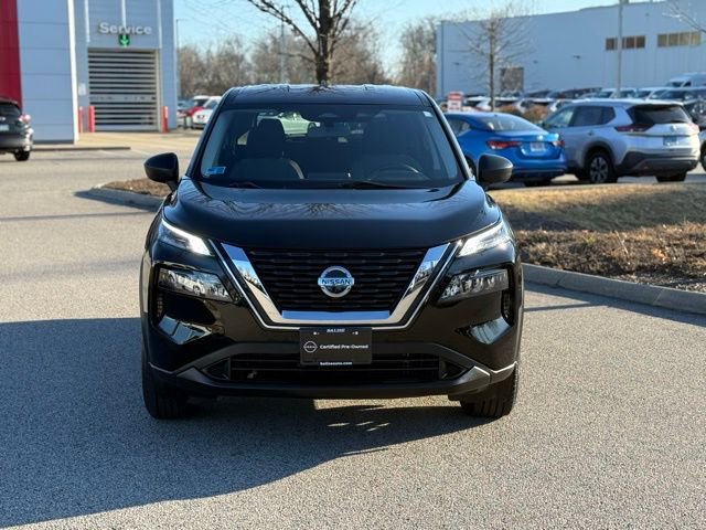 Used 2021 Nissan Rogue S image 2