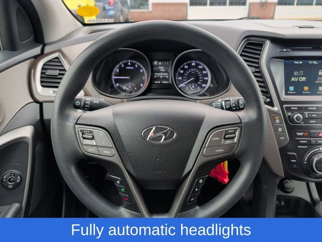 Used 2018 Hyundai Santa Fe SE image 20