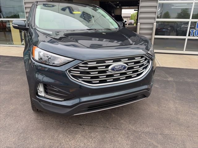 Used 2024 Ford Edge Titanium AWD/4WD image 5