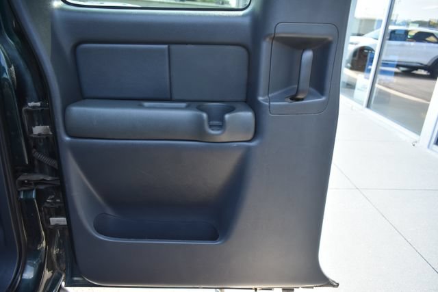 Used 2001 GMC Sierra 2500 4x4 Extended Cab HD w/ Convenience Plus Group image 29