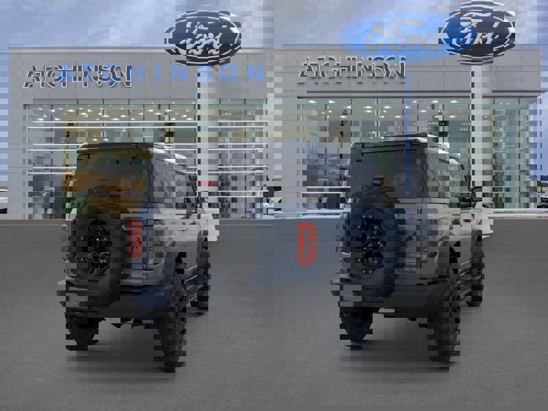 New 2025 Ford Bronco Outer Banks w/ Sasquatch Package image 8